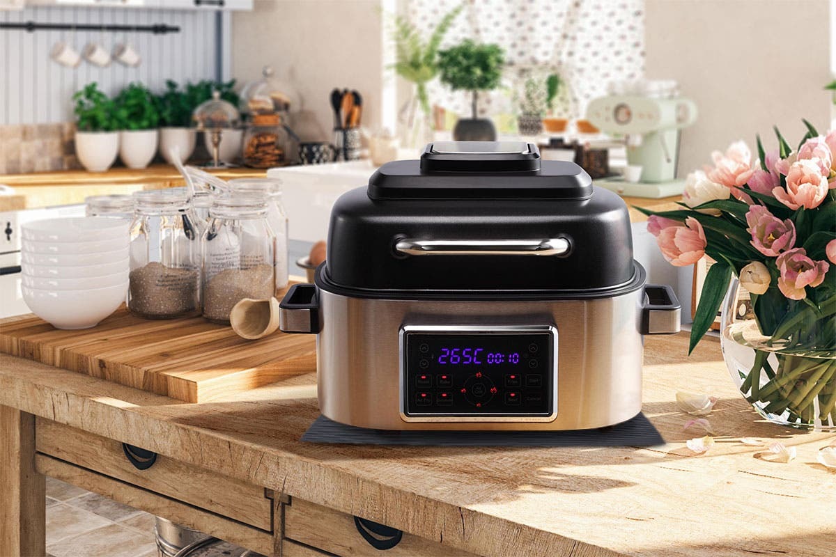 Buy Kogan 7in1 Air Fryer & Grill at Mighty Ape NZ