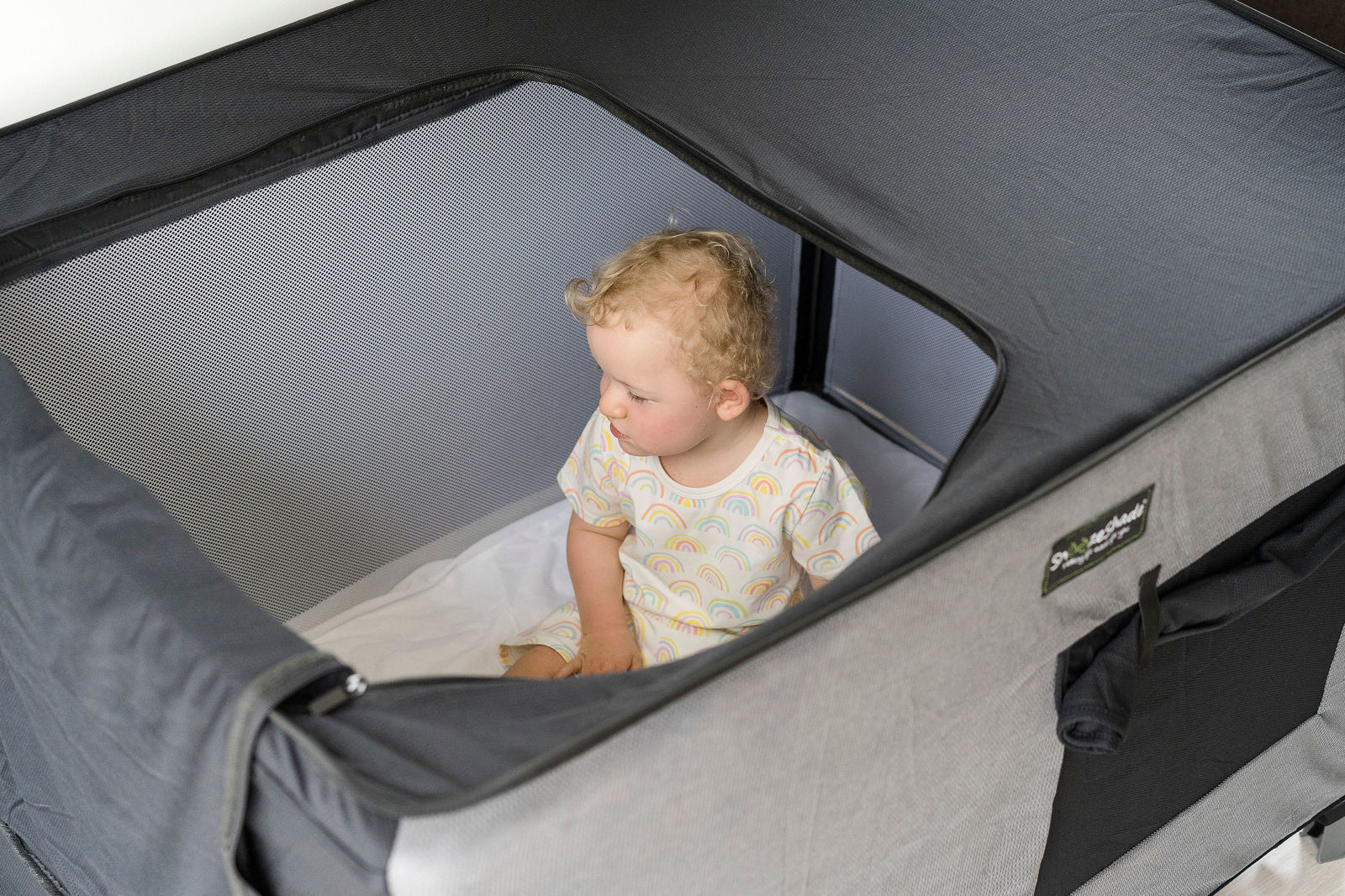 Buy SnoozeShade Travel Cot Blackout Cover at Mighty Ape NZ
