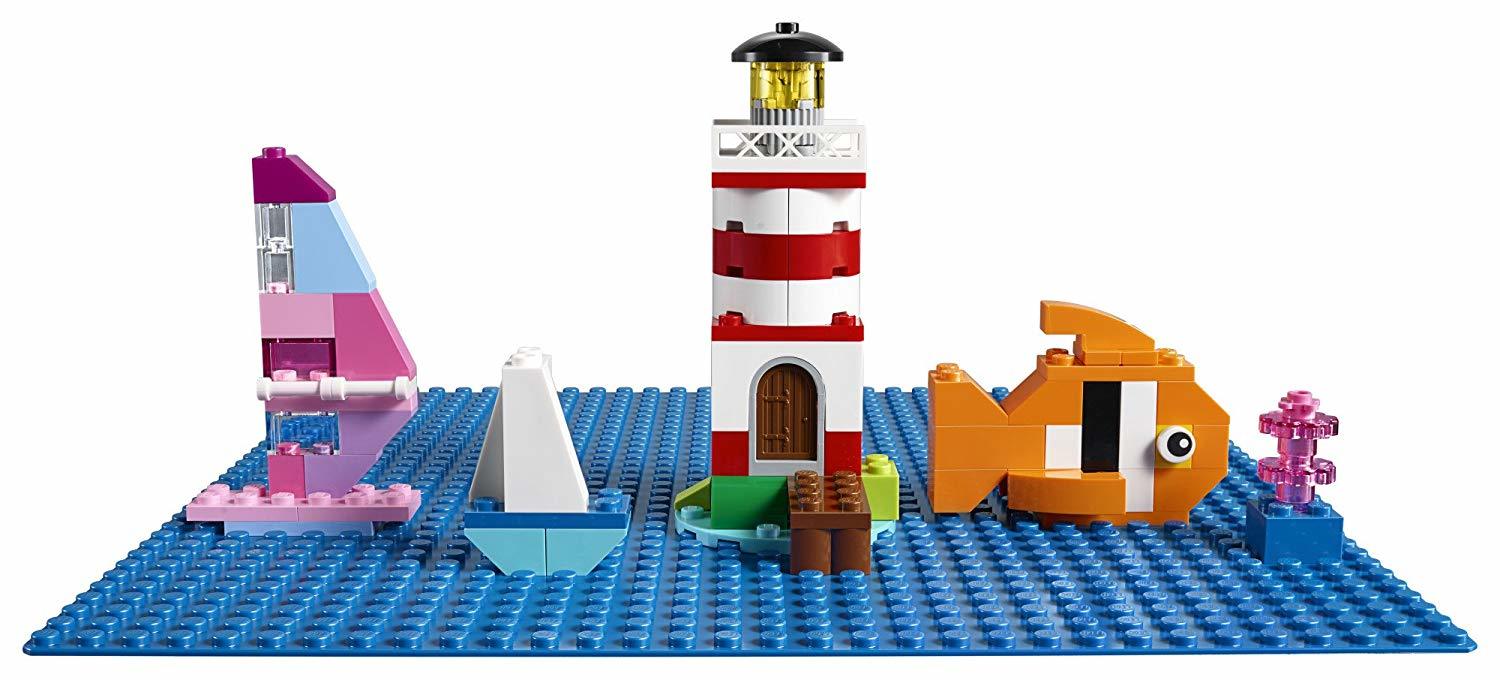 LEGO Classic: Blue Baseplate (10714) image