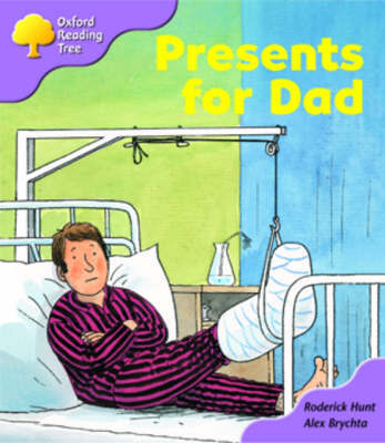 Oxford Reading Tree: Stage 1+: More First Sentences A: Presents for Dad by Roderick Hunt image