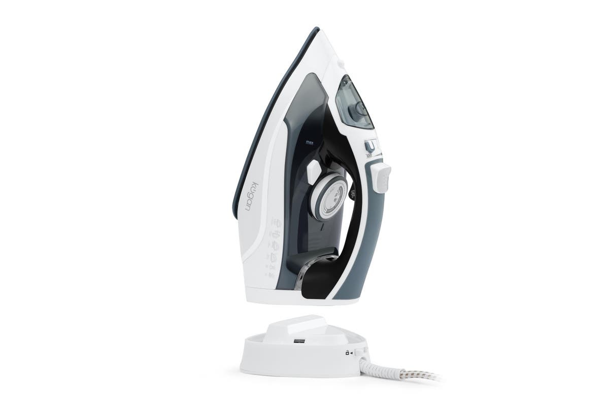 Kogan 2400W DuoGlide Cordless and Corded Steam Iron at Mighty Ape NZ