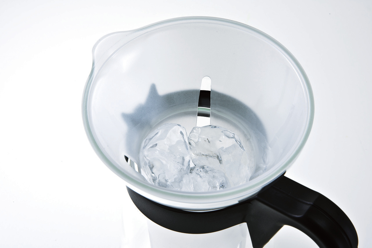 Hario V60 Ice Coffee Maker "Fretta" (600ml) at Mighty Ape NZ