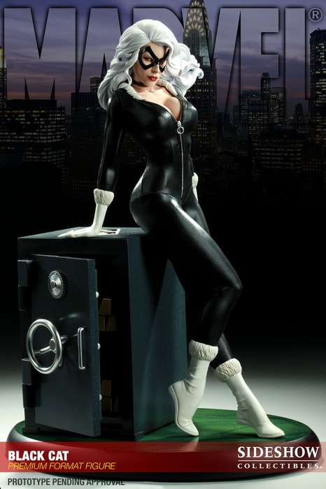 Spiderman Premium Format 17" Figure - Black Cat (Limited Ed. 1000) image