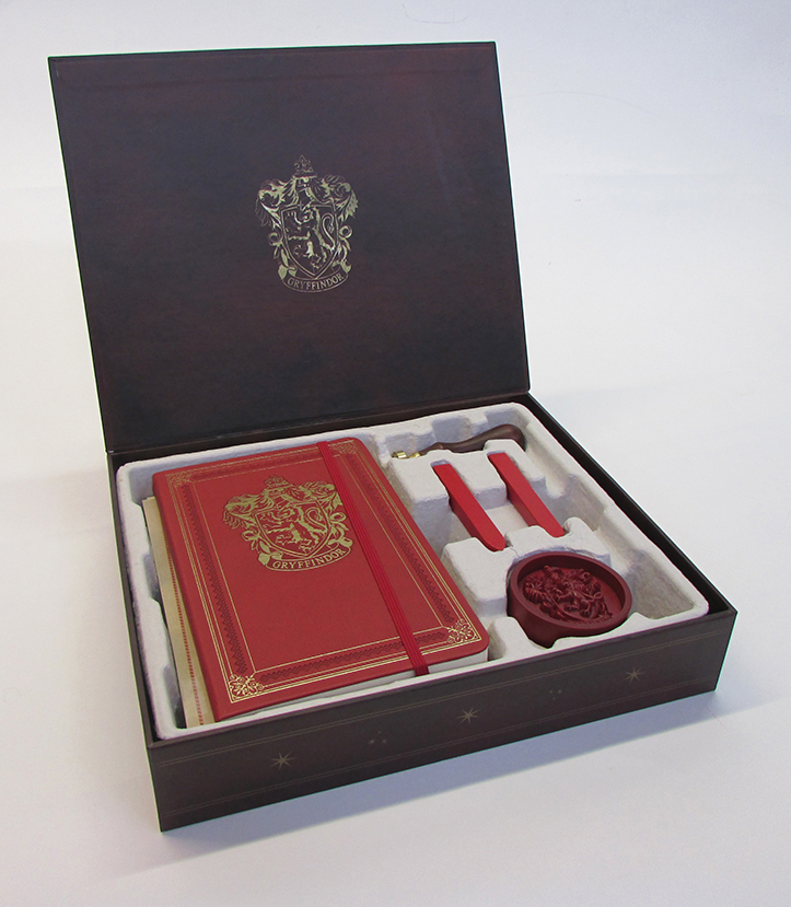 Harry Potter: Gryffindor Deluxe Stationery Set image