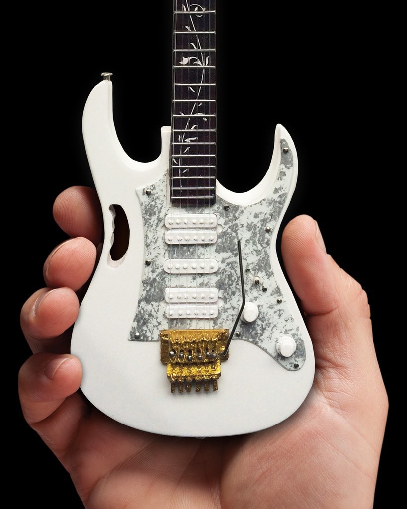 Axe Heaven: Miniature Replica - Steve Vai Guitar (White JEM)