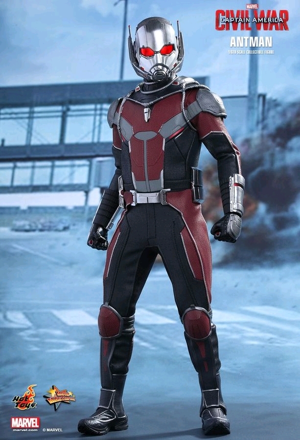 Marvel: Ant-Man (Civil War) - 12" Articulated Figure