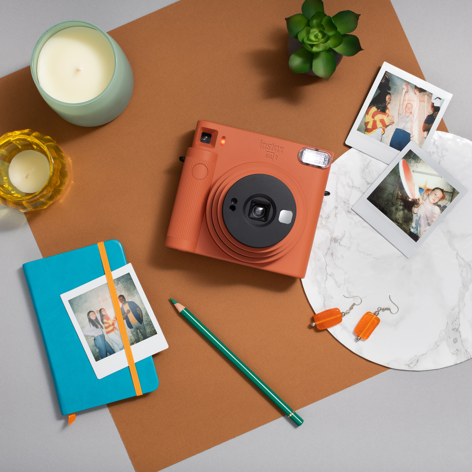 Fujifilm Instax SQ1 Camera - Terracotta Orange image