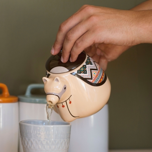Llama Teapot image