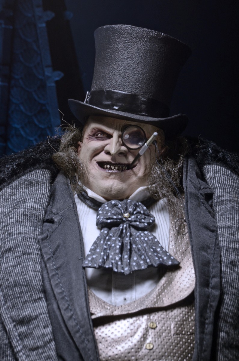 Batman Returns - Mayoral Penguin 1:4 Scale Figure image