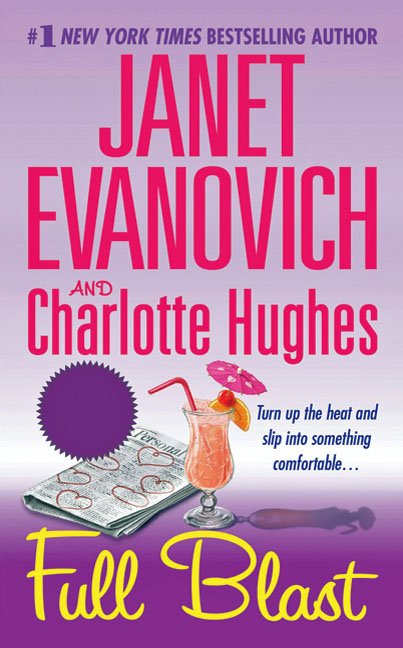 Full Blast (Full series #4) on Paperback by Janet Evanovich