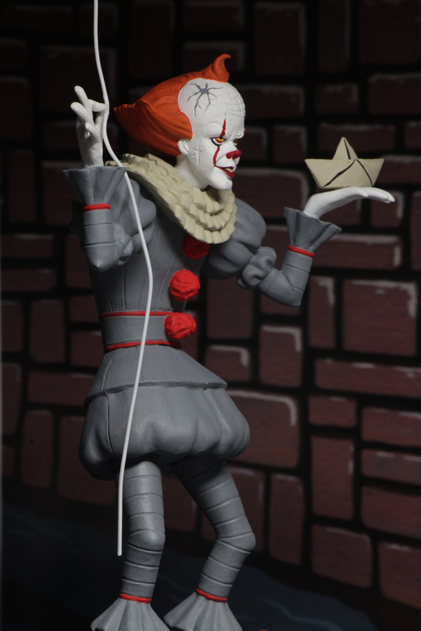 Toony Terrors: Pennywise (IT 2018) – 6" Action Figure image
