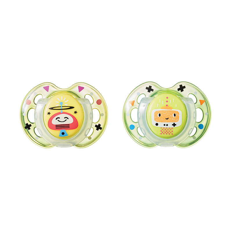 Closer to Nature Fun Style Soother: 0-6 Months (Yellow Robots)