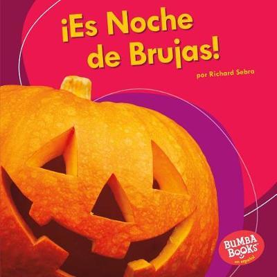 es Noche de Brujas! (It's Halloween!) by Richard Sebra image