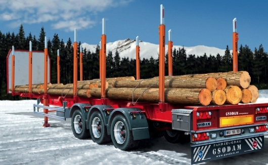 Italeri Timber Trailer - 1:24 Model Kit image