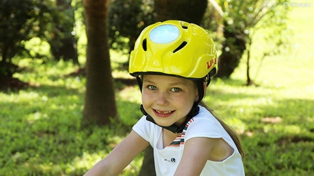 Livall: KS2 Smart Kids Helmet - Yellow