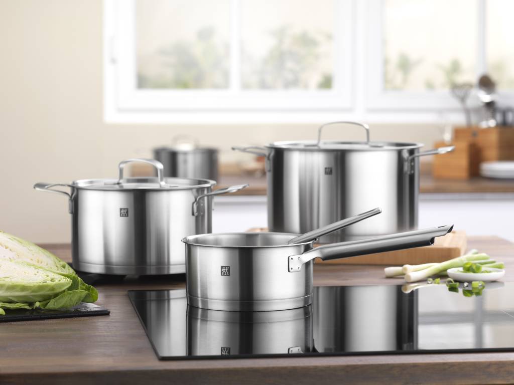 Zwilling Cookware 5pc Saucepan Set at Mighty Ape NZ