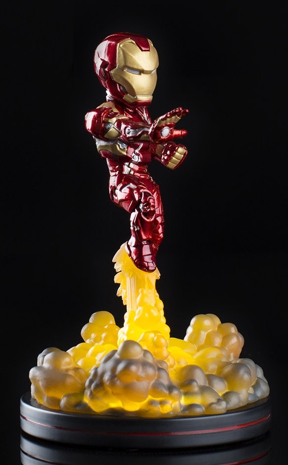 Marvel - Iron Man (Light-Up) - Q-Fig FX Diorama image