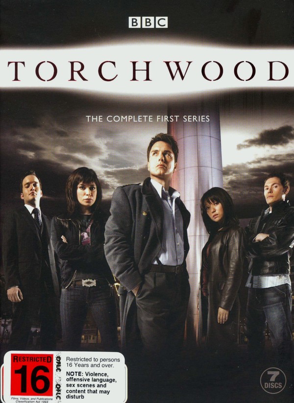 Torchwood - The Complete 1st Series (7 Disc Box Set) on DVD image