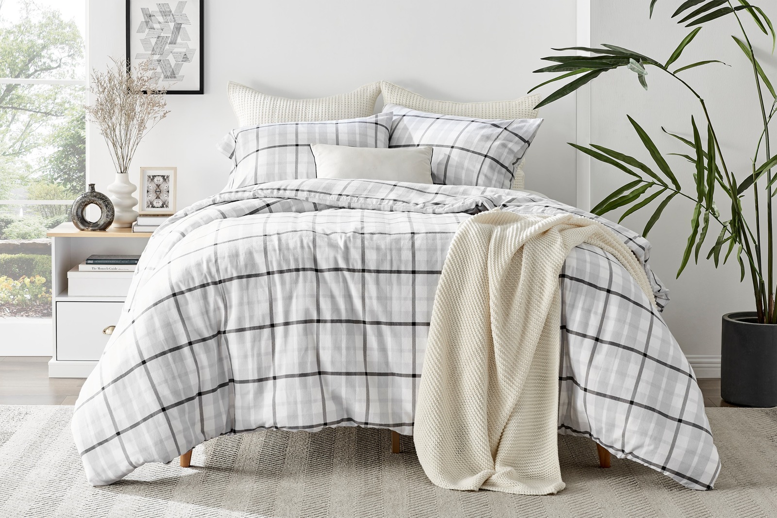 Ovela Check Print 150GSM Flannelette Quilt Cover Set (Queen, Grey) at