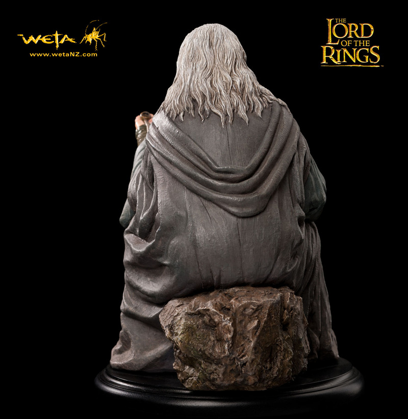Lord of the Rings Gandalf Statue image