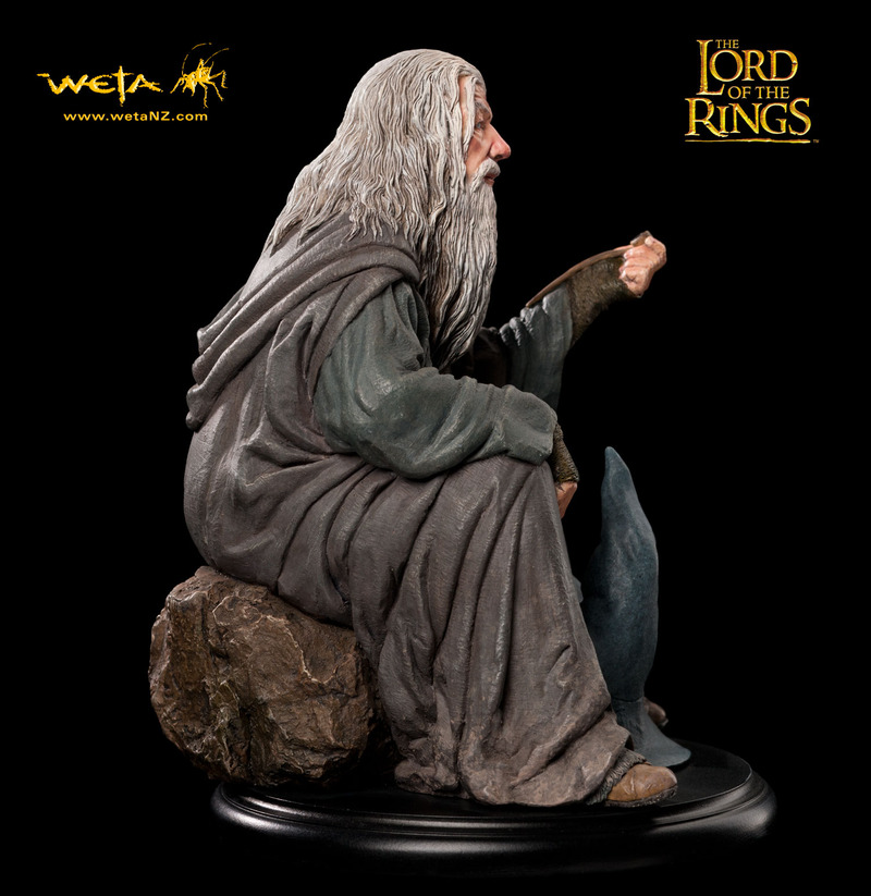 Lord of the Rings Gandalf Statue image