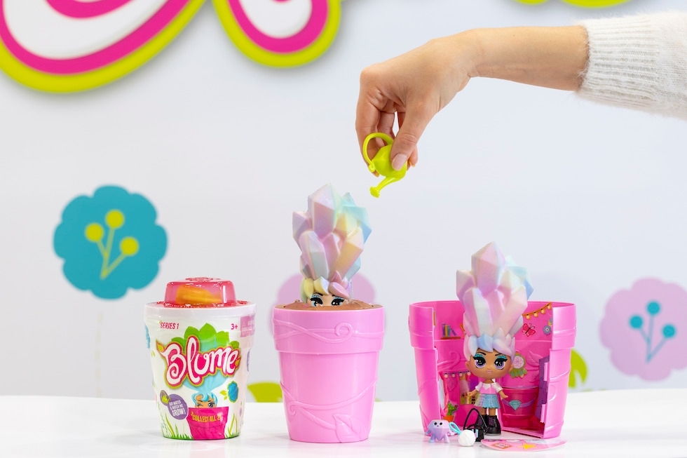 Blume: Mystery Flowerpot Doll - Series 1 (Blind Box) image