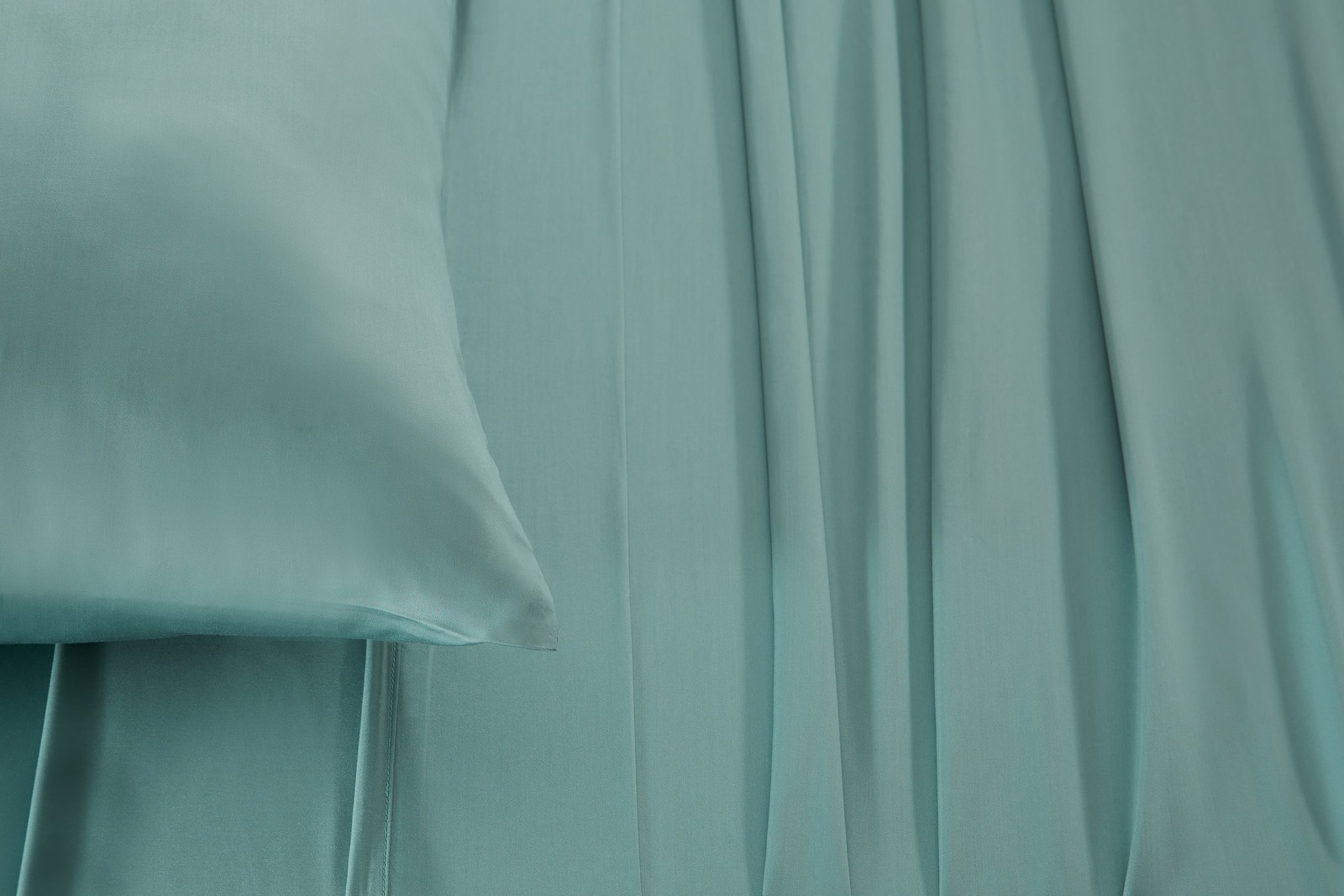 Ovela 100 Natural Bamboo Bed Sheet Set (Double, Sage) at Mighty Ape NZ