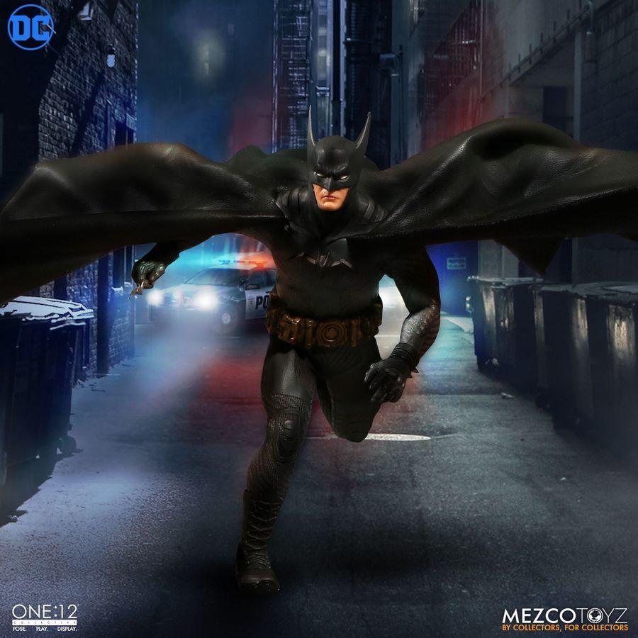 DC Comics: Ascending Knight Batman - One:12 Collective Action Figure