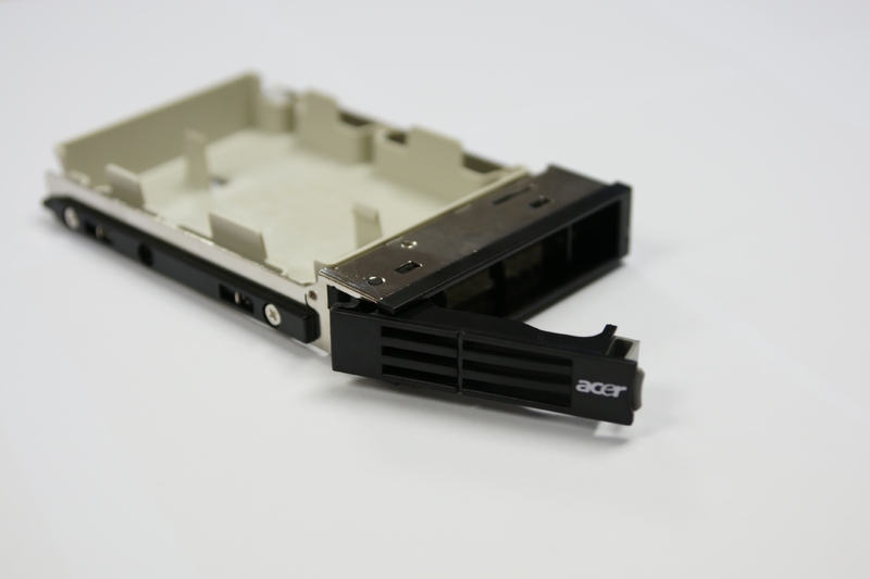 Acer EZSWAP Removable Hard Drive Bay for Altos Server image