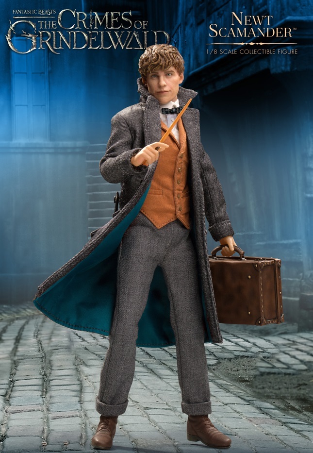 Fantastic Beasts 2: Newt Scamander - 1:8 Scale Articulated Figure image
