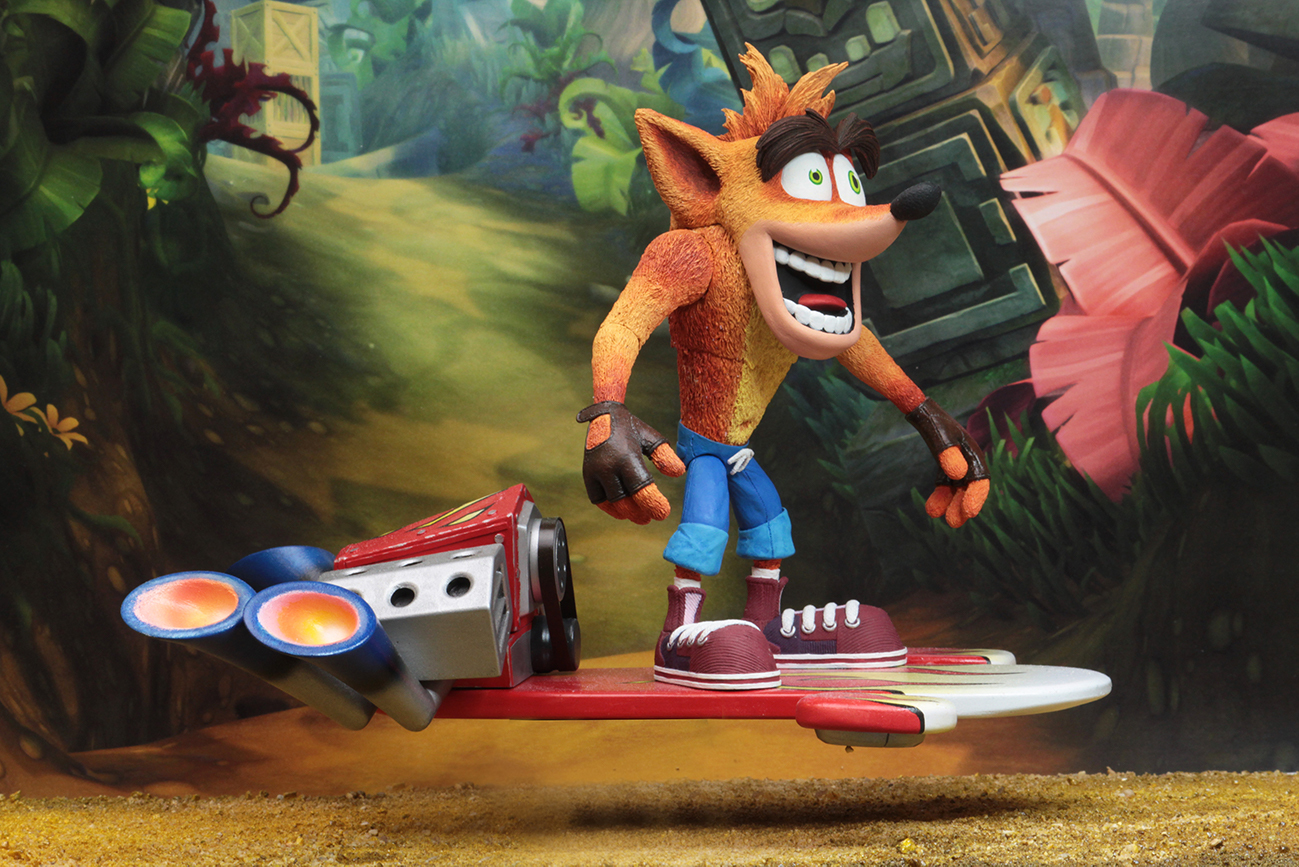 Crash Bandicoot: Hoverboard Crash - 7" Deluxe Action Figure