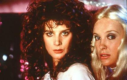 Muriel's Wedding - 20th Anniversary Edition on DVD image