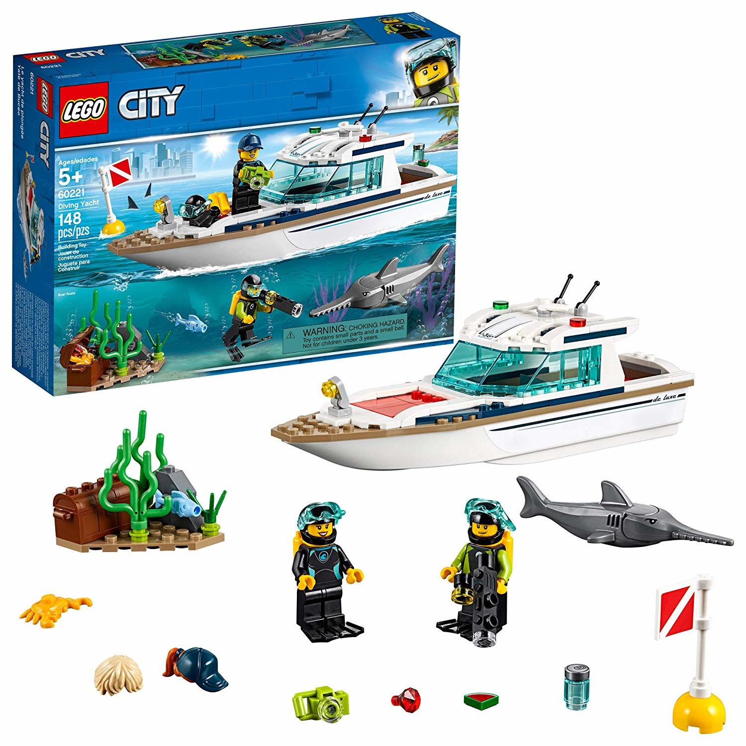LEGO City: Diving Yacht (60221) image