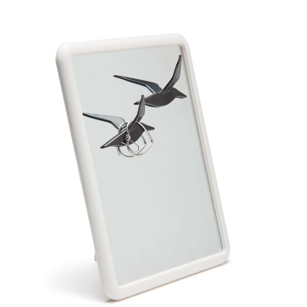 Monkey Business: Fly By Reflection Jewelry Holder (Black)