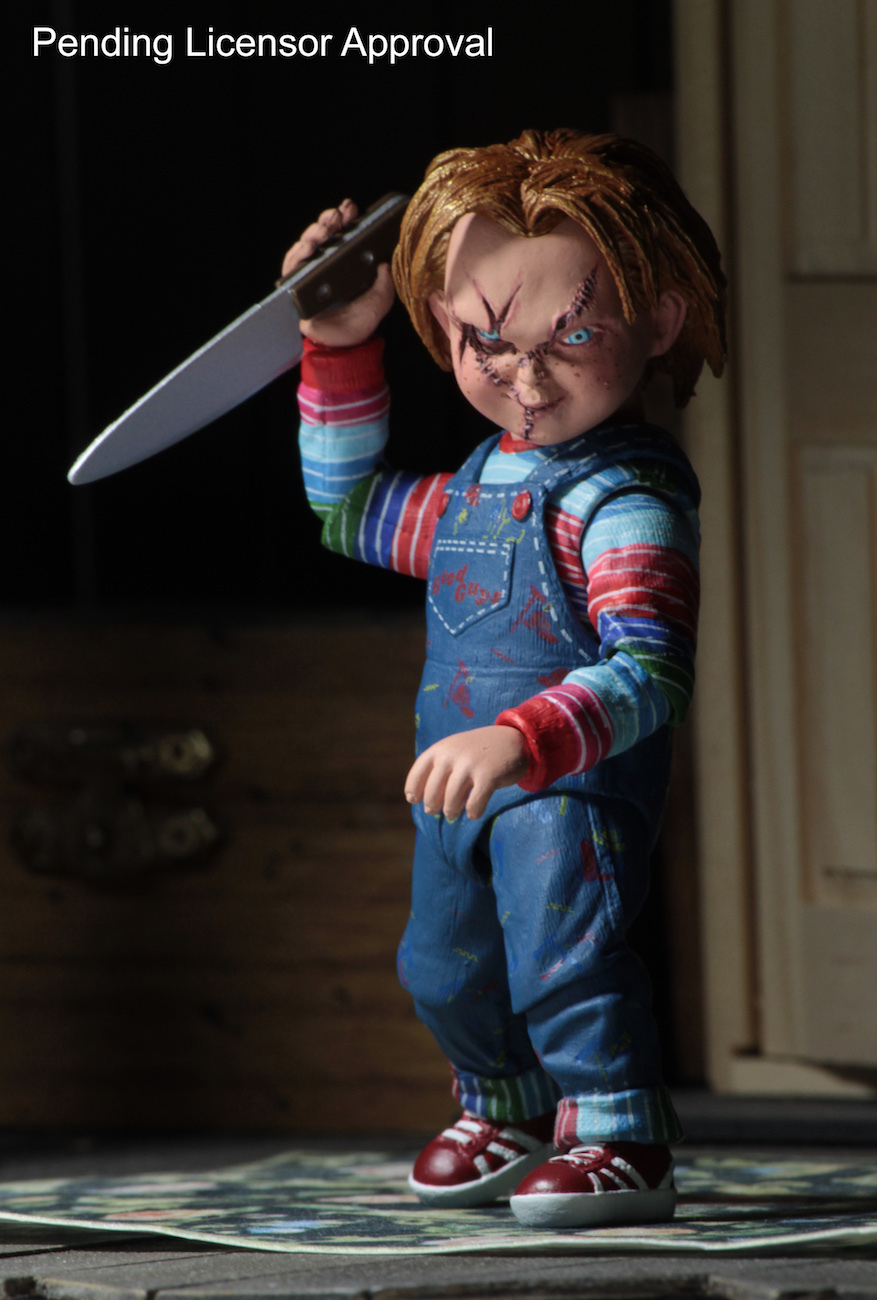 Child's Play: Chucky - 7" Ultimate Action Figure