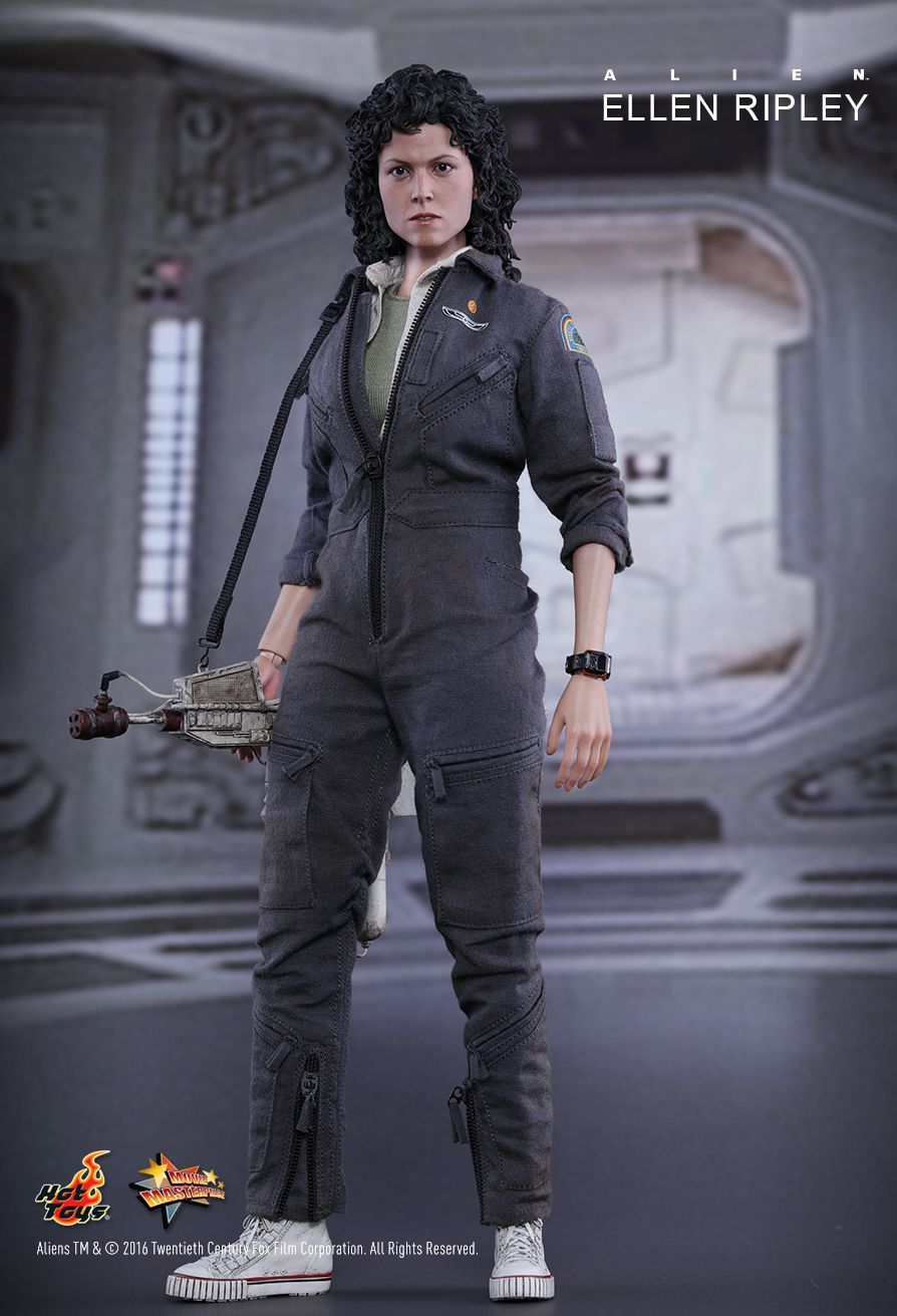 Ellen Ripley - 12" Articulated Figure image