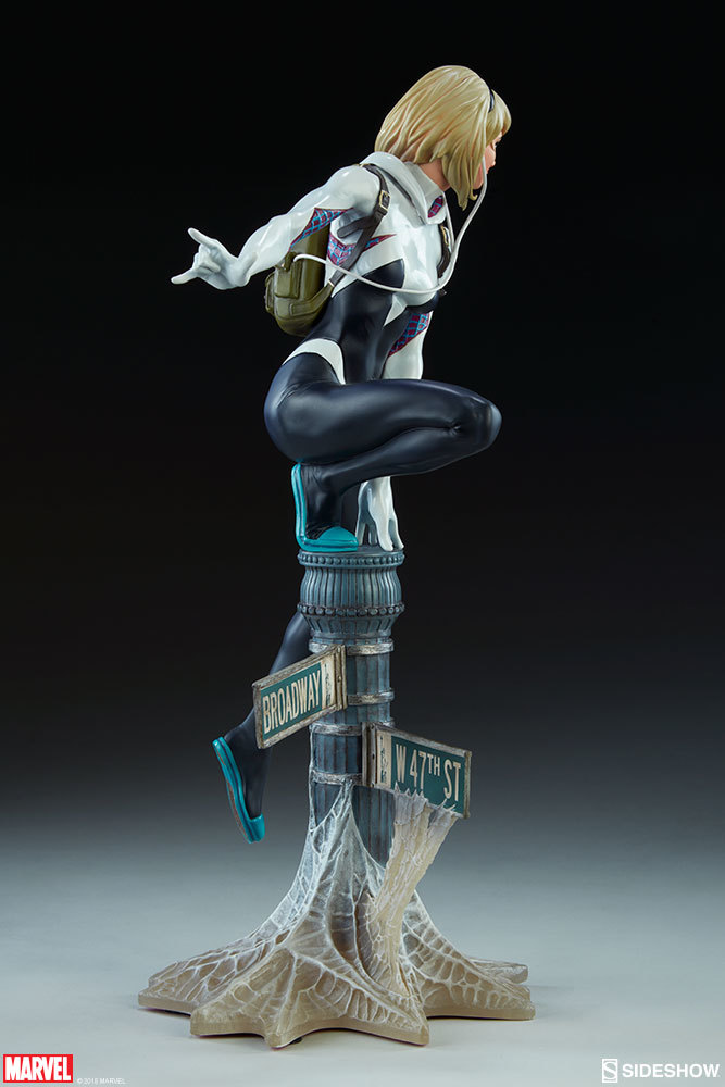 Marvel: Spider-Gwen - 16" Artist Series Statue image