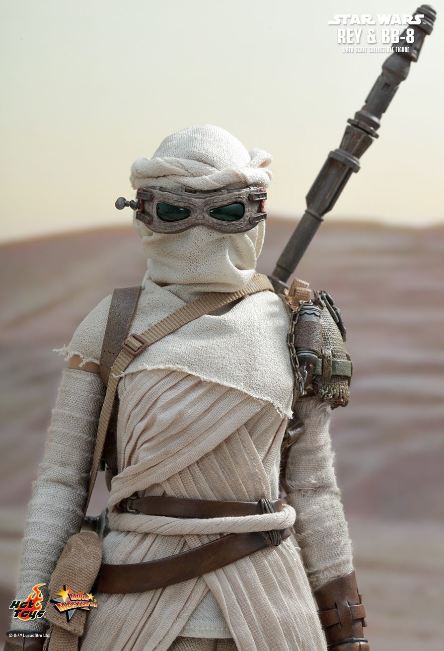 Star Wars: The Force Awakens - 12" Rey (Jakku) Figure image