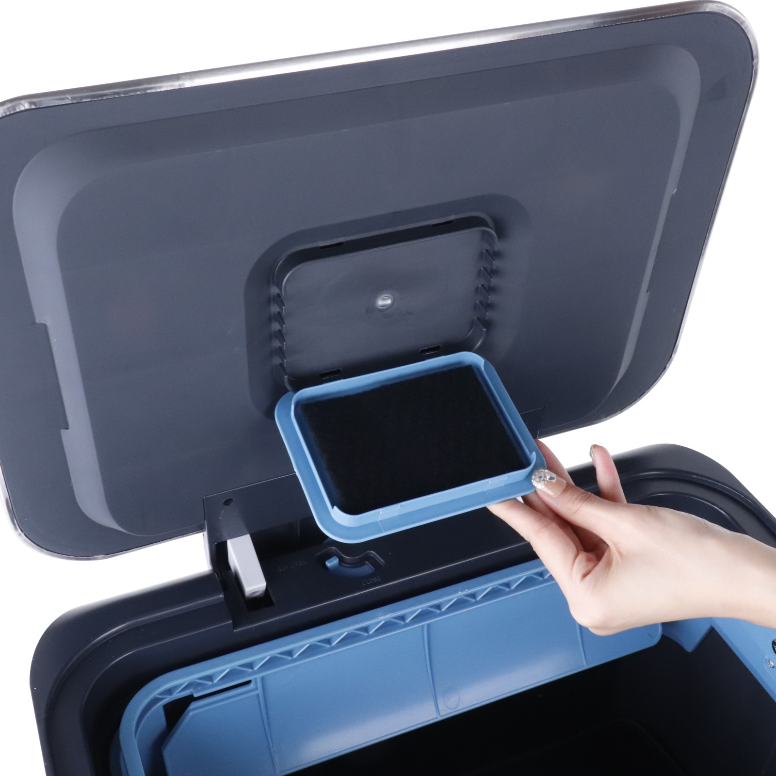 Fraser Country 40L Trash Compactor Rubbish Bin Silver at Mighty