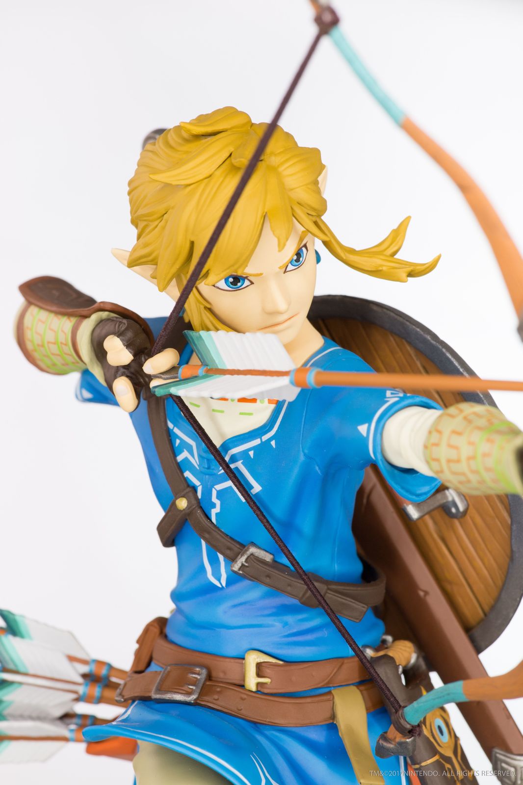 Legend of Zelda: Breath of the Wild - 10" Link PVC Statue image