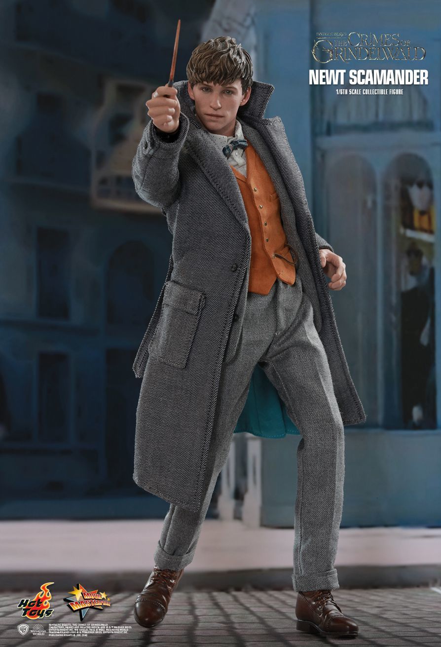 Fantastic Beasts: Newt Scamander - 12" Articulated Figure image
