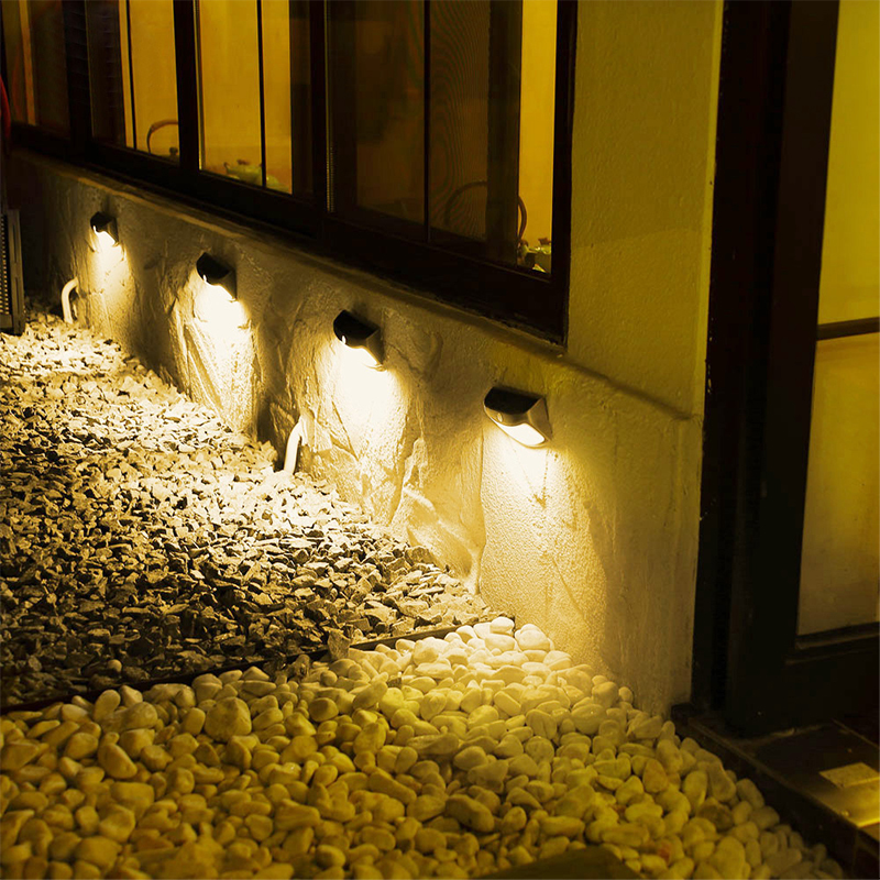 Solar LED Outdoor Step Light Warm Light at Mighty Ape NZ