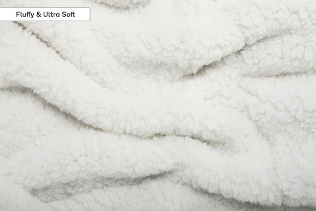 Ovela: Sherpa Fleece Throw Blanket - Grey | at Mighty Ape NZ