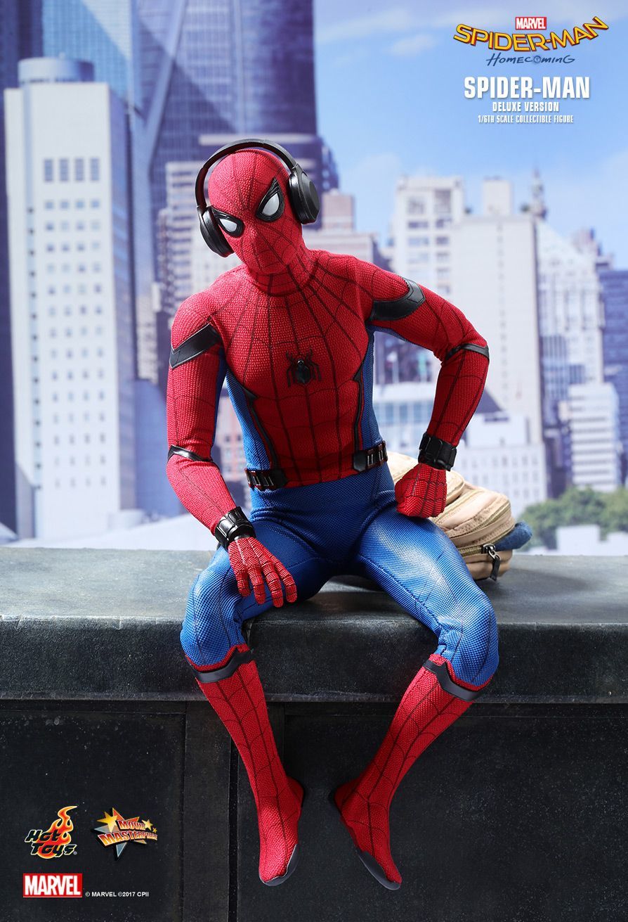Spider-Man: Homecoming: Spider-Man (Deluxe Ver.) - 12" Articulated Figure image