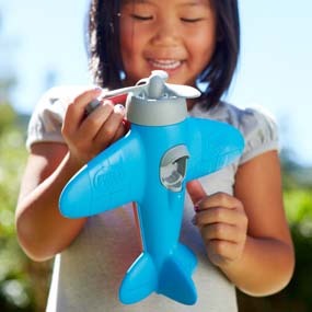 green toys aeroplane