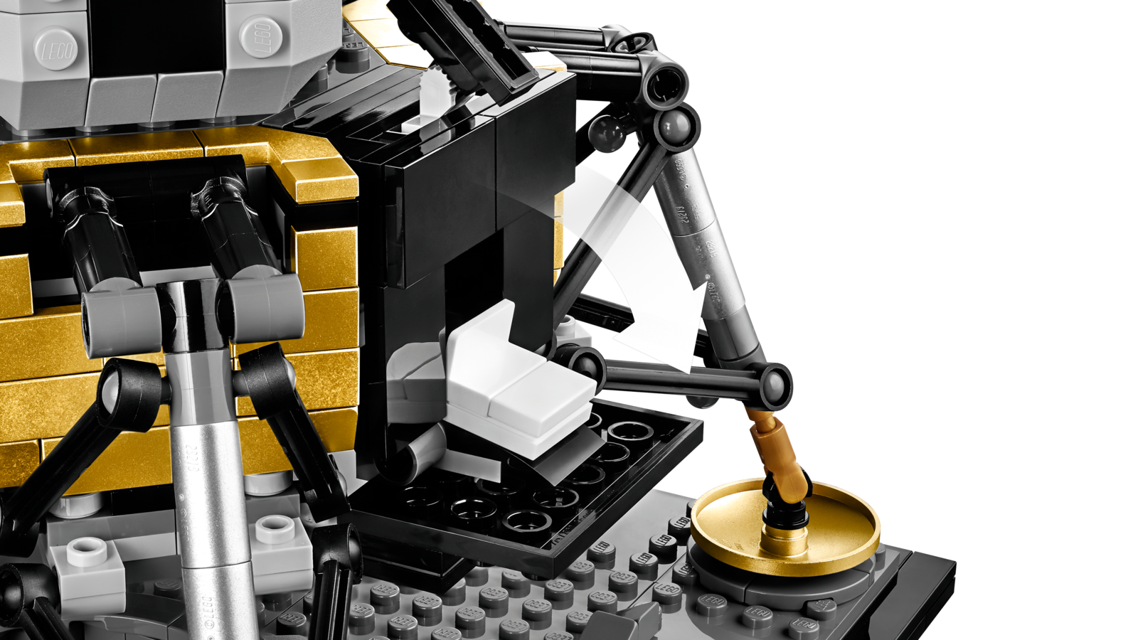 LEGO Creator: NASA Apollo 11 Lunar Lander image