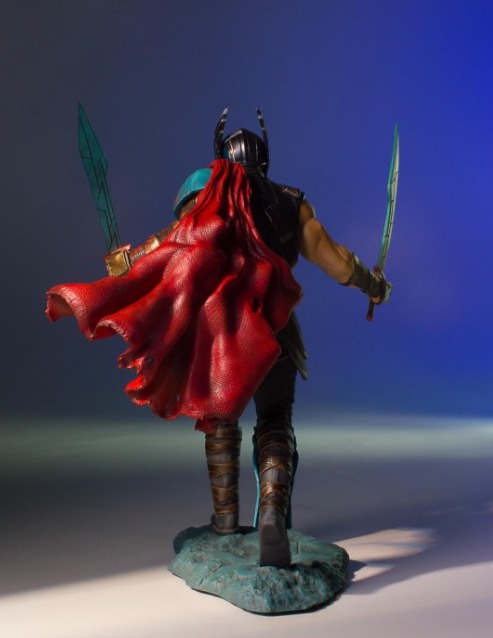 Thor 3: Ragnarok - 1/8 Thor Collector's Gallery Statue