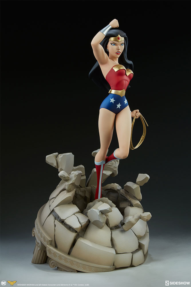 Wonder Woman (Animated) - 20" Premium Format Figure image