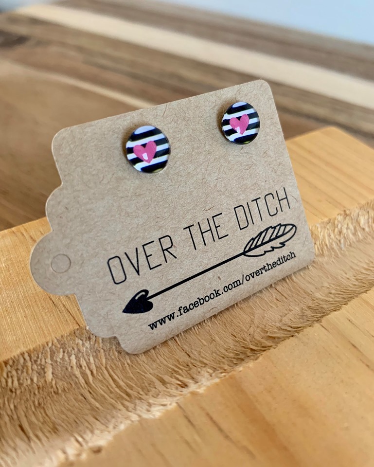 Over the Ditch: Dome Earrings - Heart Stripes (8mm) image