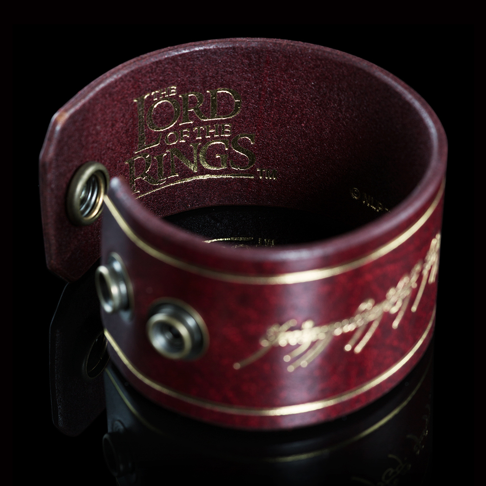 Lord of the Rings: Leather Cuff - One Ring Inscription image